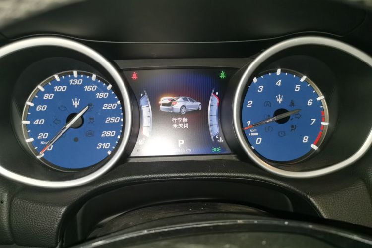 玛莎拉蒂 Ghibli 2014款 3.0T 标准版中控内饰14