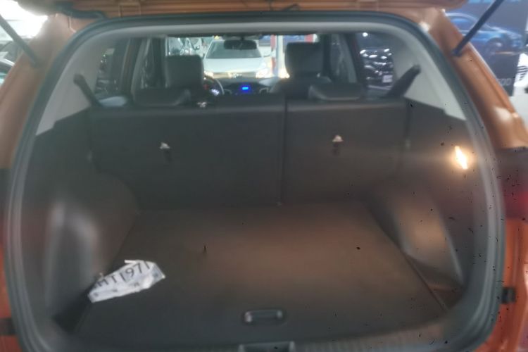 北京现代ix25 2015款 1.6L 自动两驱智能型GLS局部细节23