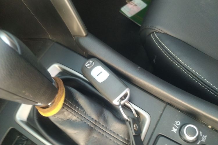 马自达CX-4 2018款 2.0L 自动两驱蓝天活力版 国V中控内饰11