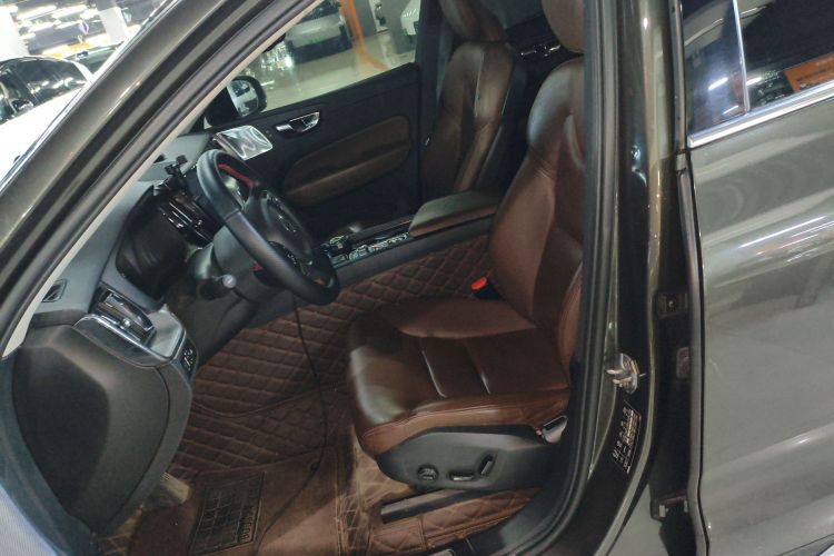 沃尔沃XC60 2019款 T5 四驱智逸版 国VI局部细节19