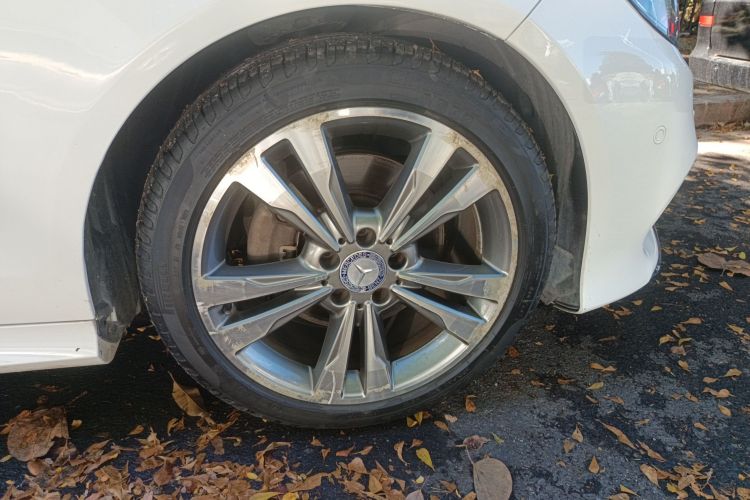 奔驰E级 2015款 E 260 L 运动型车身外观6007