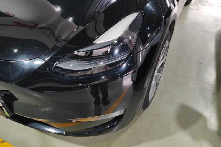 特斯拉 Model Y 2021款 标准续航后驱版局部细节36