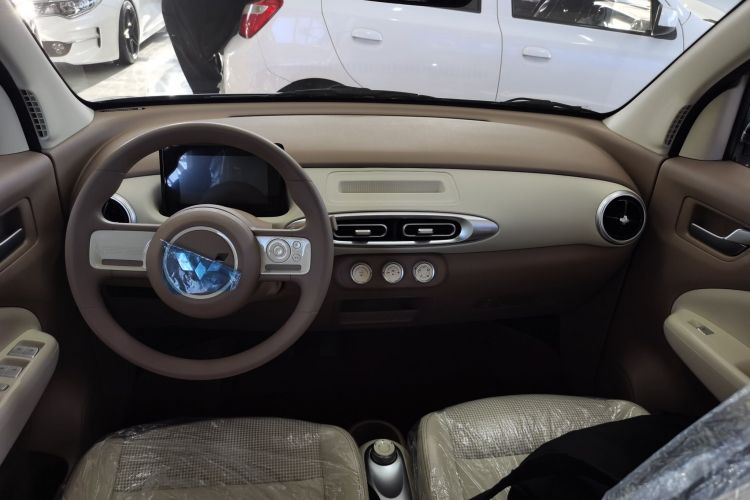 五菱汽车 宏光MINIEV 2025款 四门版 进阶款中控内饰12