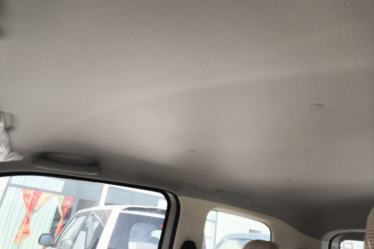 五菱汽车 宏光MINIEV 2024款 第三代 215km 青春版局部细节22