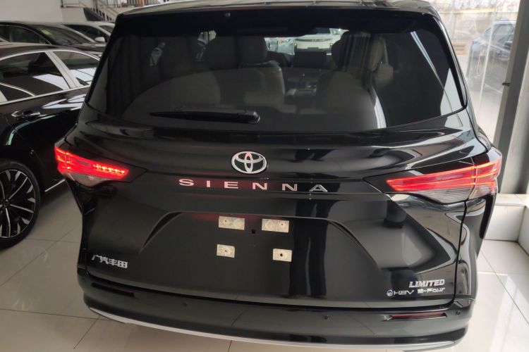丰田 赛那SIENNA 2026款 2.5L 双擎四驱尊贵版车身外观6