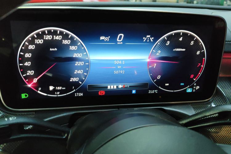 奔驰C级 2023款 改款 C 200 L 运动版局部细节14