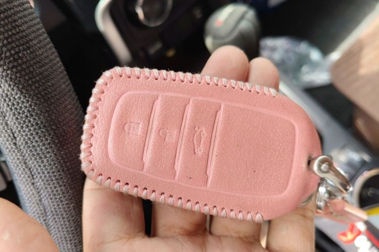 丰田 卡罗拉 2018款 1.2T S-CVT GL-i智辉版中控内饰11