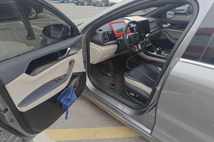 比亚迪 秦PLUS 2021款 DM-i 120KM 旗舰型中控内饰20