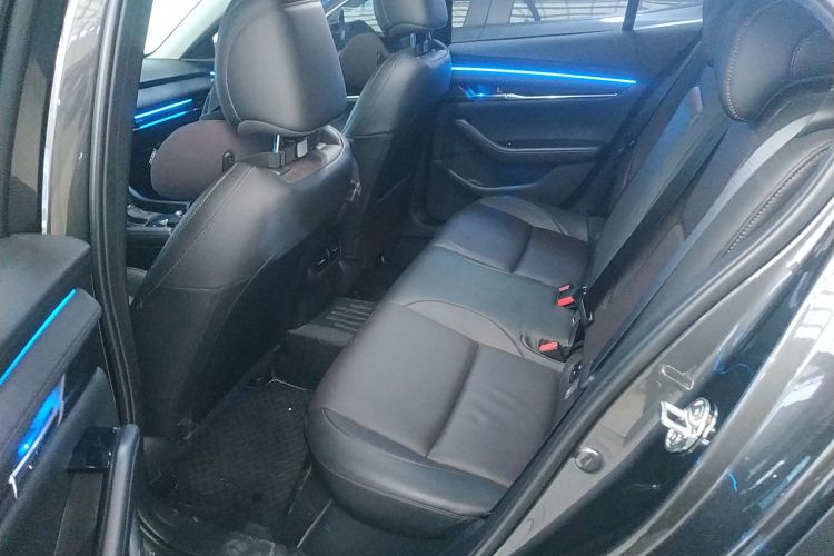 马自达3 昂克赛拉 2022款 2.0L 自动质睿版中控内饰7004