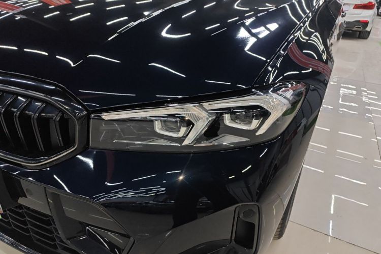 宝马3系 2025款 330Li M运动曜夜套装局部细节36