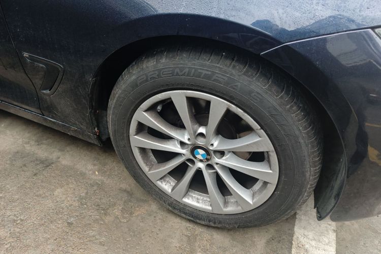 宝马3系GT 2017款 320i 时尚型车身外观6007