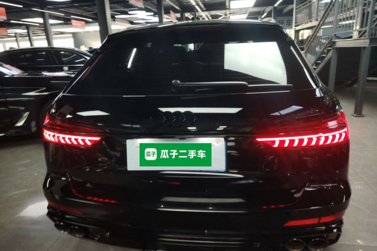 奥迪A6(进口) 2022款 Avant 先锋派 45 TFSI 臻选动感型车身外观6