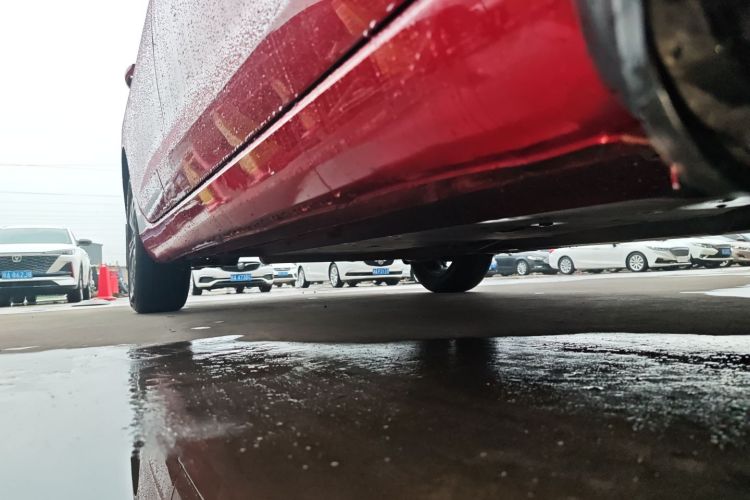 长安 逸动 2021款 PLUS 蓝鲸NE 1.4T GDI DCT尊贵型局部细节9001