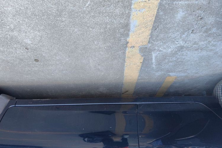 日产 轩逸 2012款 1.6XE CVT舒适版局部细节9001