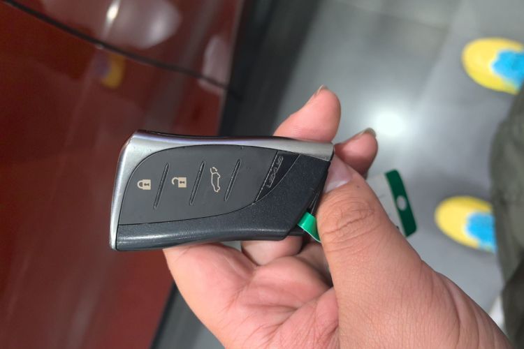 雷克萨斯NX 2022款 350h 前驱 创悦版中控内饰7001