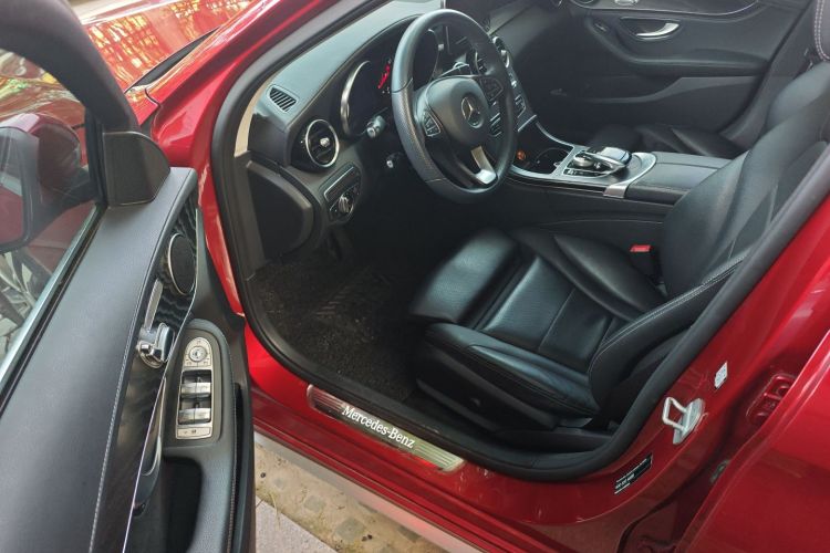 奔驰C级 2016款 C 200 L 运动型中控内饰7003