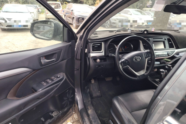 丰田 汉兰达 2015款 2.0T 四驱豪华版 7座中控内饰20