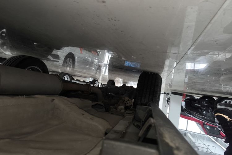 哈弗M6 2021款 PLUS 1.5T DCT尊贵智联型局部细节9001