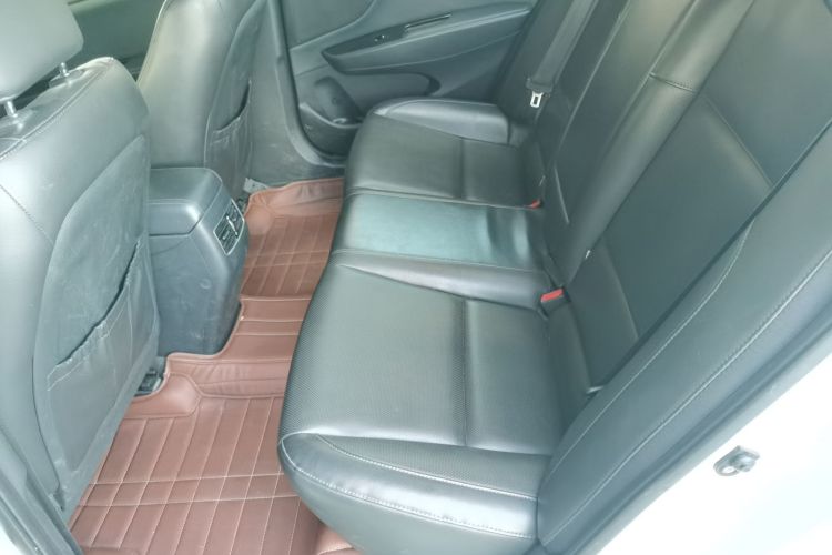 现代 名图 2014款 1.8L 自动尊贵型DLX中控内饰21