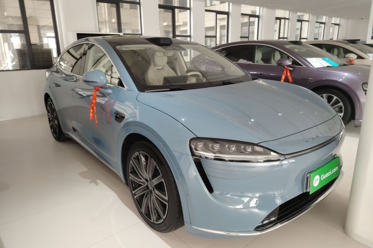 鸿蒙智行 智界R7 2024款 纯电 736km UItra车身外观6002