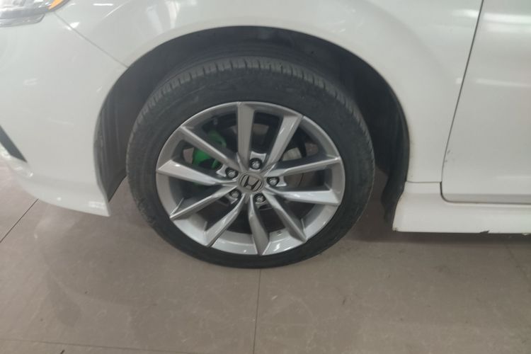 本田 杰德 2017款 1.8L 自动舒适版 5座车身外观35