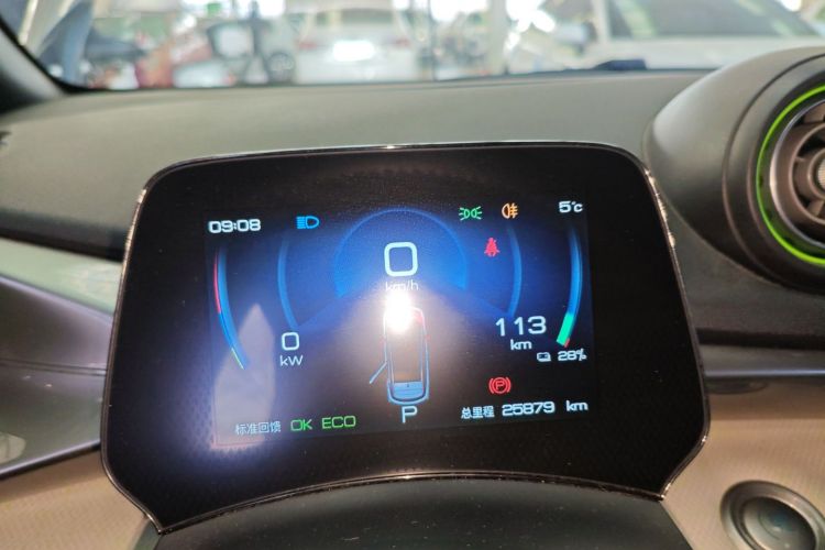 比亚迪 海豚 2021款 405km 时尚版局部细节14