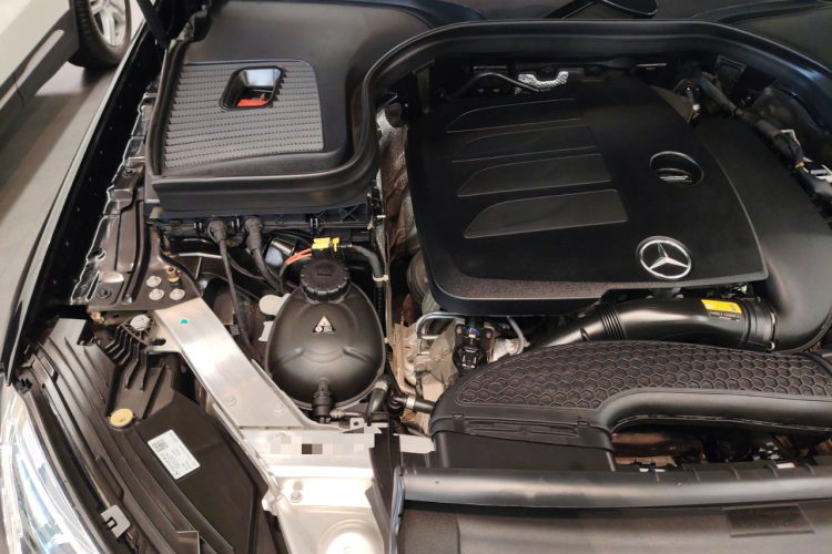 奔驰GLC 2022款 改款 GLC 300 L 4MATIC 动感型臻藏版机舱底盘25