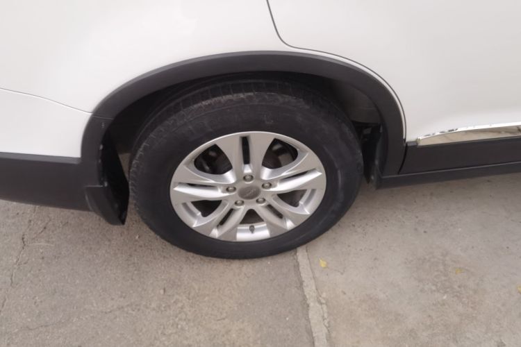 哈弗H6 2013款 运动版 1.5T 手动两驱精英型车身外观6003