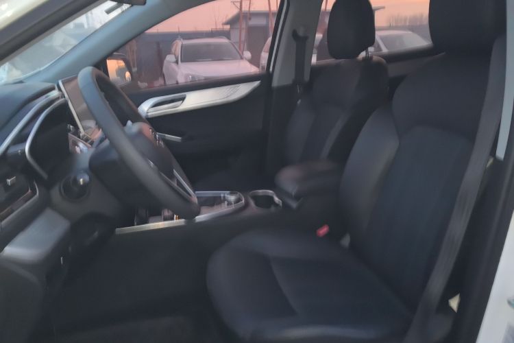 东南DX7 2019款 1.5T 自动智联旗舰版 国VI中控内饰19