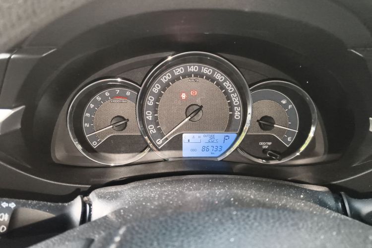 丰田 卡罗拉 2017款 改款 1.6L S-CVT GL中控内饰14