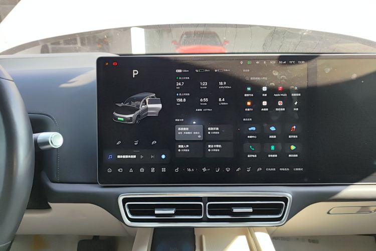 理想汽车 理想L9 2022款 Max中控内饰16