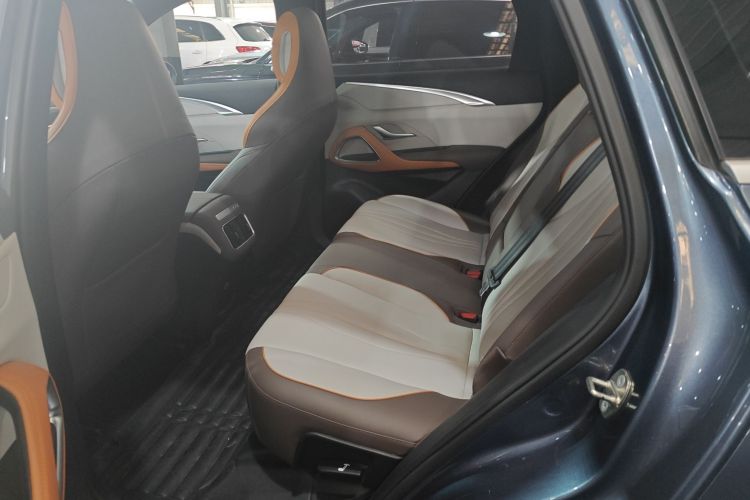 比亚迪 宋Pro新能源 2023款 冠军版 DM-i 110KM超越型中控内饰21