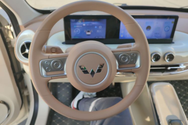 五菱汽车 五菱缤果 2025款 333km 悦享款中控内饰13