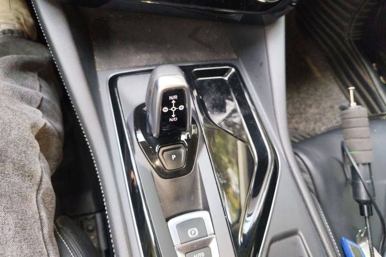 领克03 2018款 1.5TD DCT型Pro版 国V中控内饰18