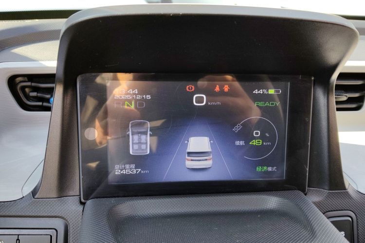 五菱汽车 宏光MINIEV 2020款 自在款 磷酸铁锂中控内饰14