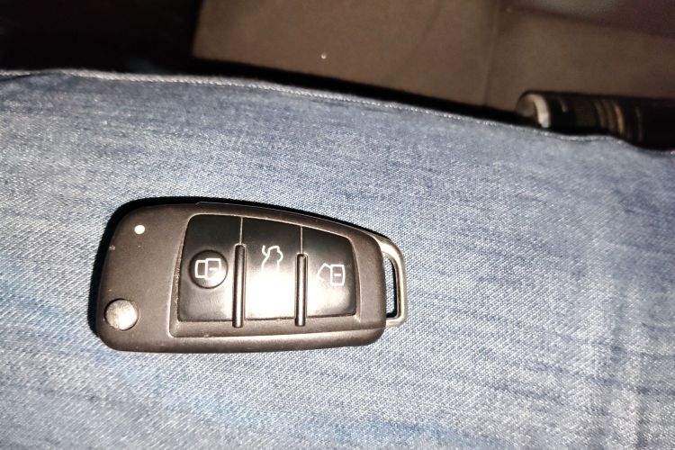 奥迪Q3 2019款 35 TFSI 进取动感型中控内饰7001