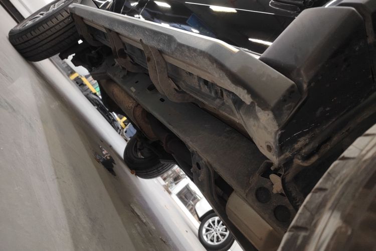 北京BJ40 2020款 2.0T 自动四驱城市猎人版侠客型局部细节9001