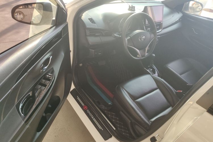 丰田 YARiS L 致享 2020款 1.5L CVT豪华版中控内饰20