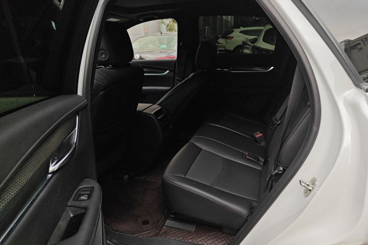 凯迪拉克XT5 2022款 2.0T 四驱豪华型（蜂鸟版）中控内饰21