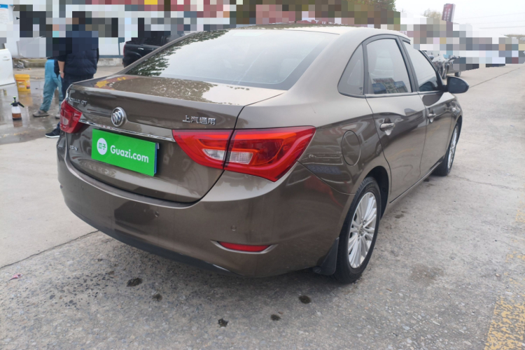 别克 英朗 2017款 15N 自动精英型车身外观7