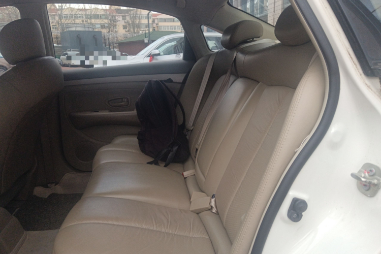 日产 轩逸 2018款 经典 1.6XE+ CVT豪华版中控内饰21