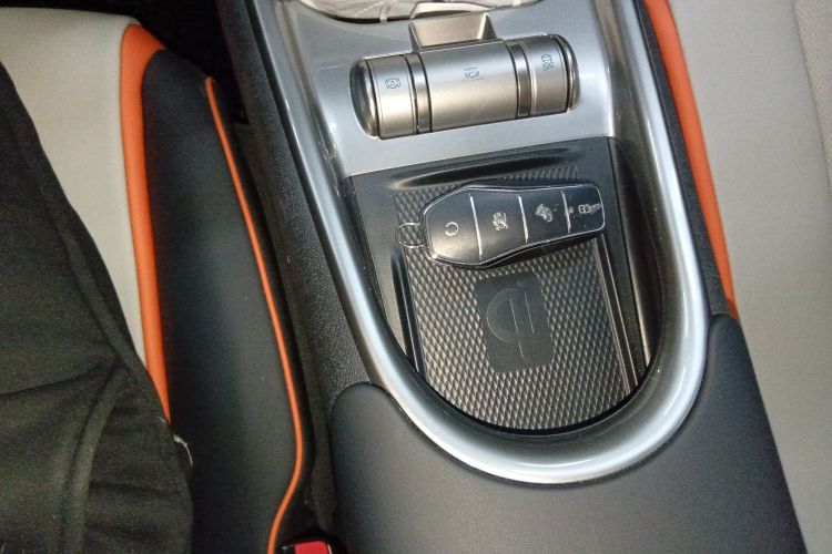 比亚迪 海豚 2021款 405km 时尚版中控内饰7001