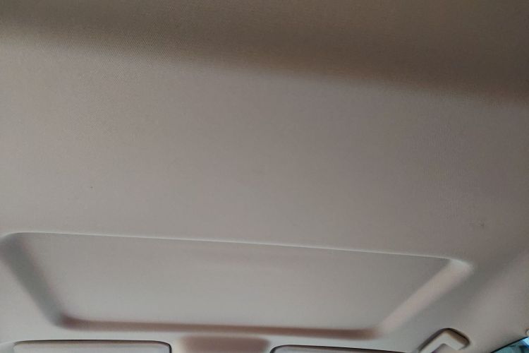 别克GL8 2023款 陆上公务舱 舒适型中控内饰22