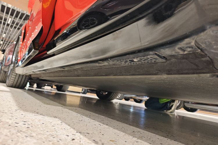 小米汽车 小米YU7 2025款 超长续航高性能四驱Max版局部细节9002