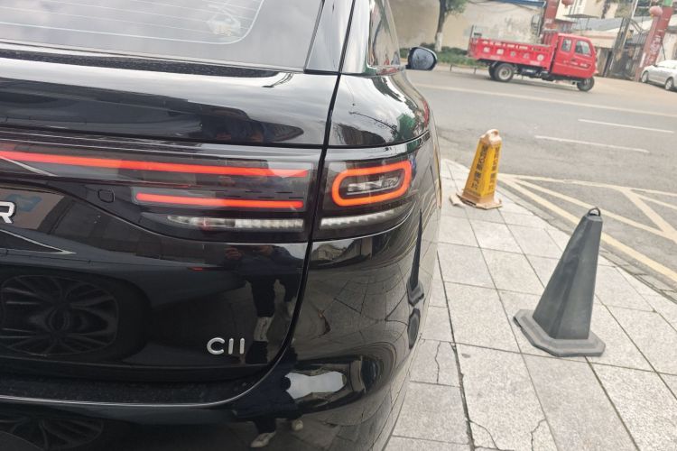 零跑汽车 零跑C11 2023款 增程 285舒享版车身外观9