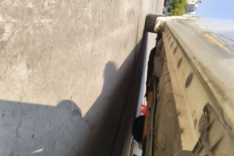 丰田 YARiS L 致炫 2015款 1.5E 自动魅动版局部细节9002