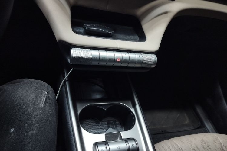 比亚迪 海豚 2023款 420km 时尚版中控内饰18