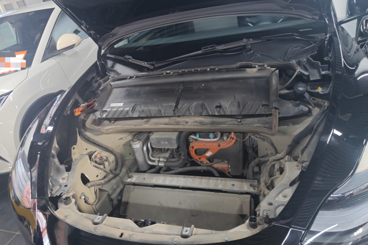 特斯拉 Model Y 2022款 改款 后轮驱动版局部细节24