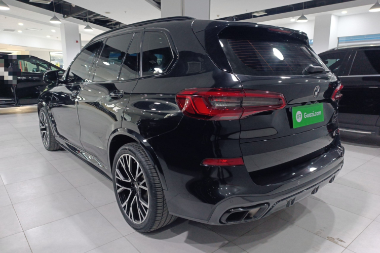 宝马X5(进口) 2020款 xDrive30i M运动套装车身外观4