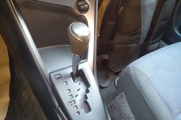 丰田 YARiS L 致炫 2015款 1.5E 自动魅动版局部细节18